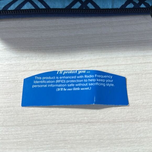VB RFID Signature Cotton Navy Light Blue Cuban Tiles Georgia Wallet - Picture 15 of 16